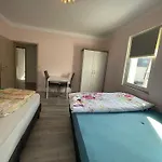 Leo Zentrum * روزلسهايم