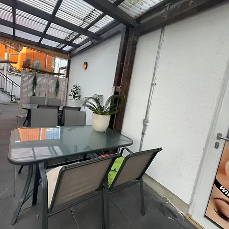 Leo Zentrum Pansiyon Rüsselsheim